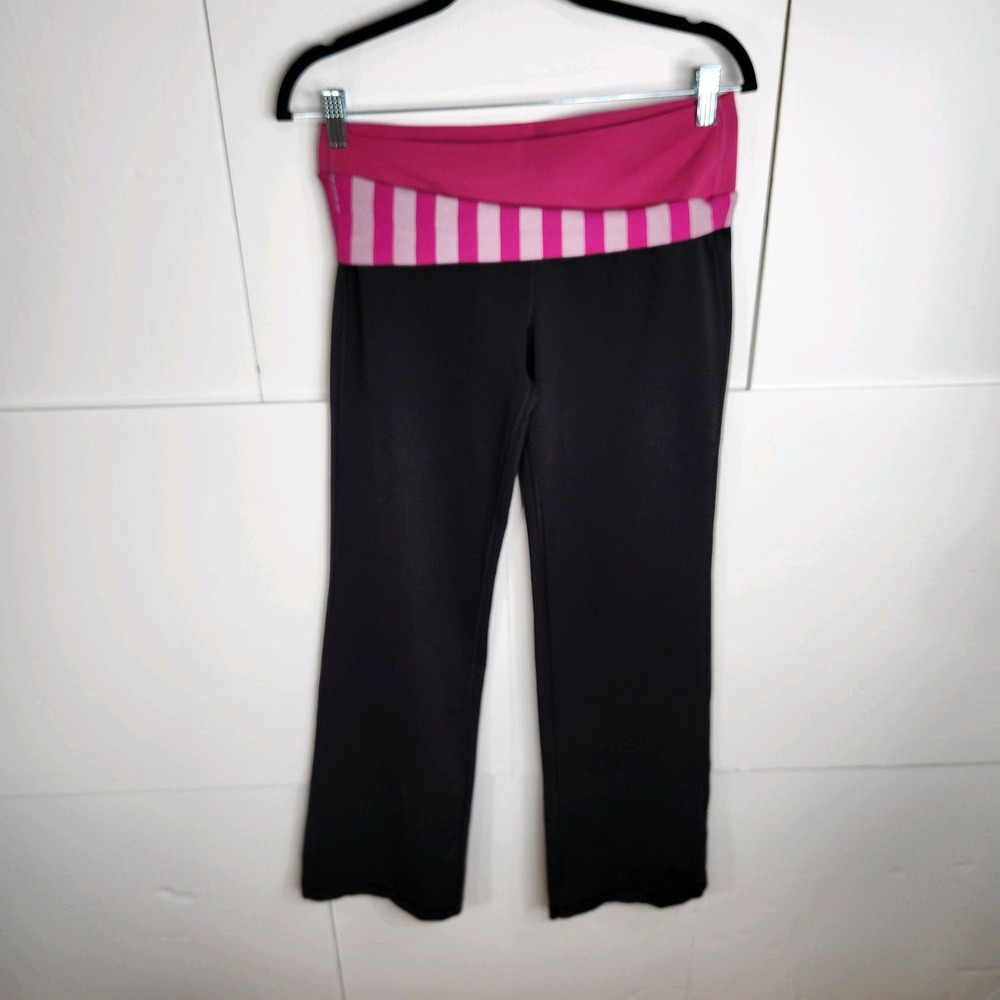 Lululemon Astro Pant Luon Size 8 Black‎ Raspberry Micro Macro Stripe Raspberry